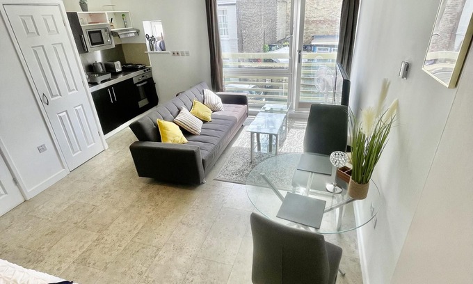 Cambridge Apartamento | Stunning Studio Apartment in Cambridge