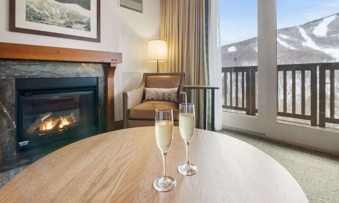 Stowe Area Apartamento | Stunning Studio - Top Floor Views! - Ski in/out