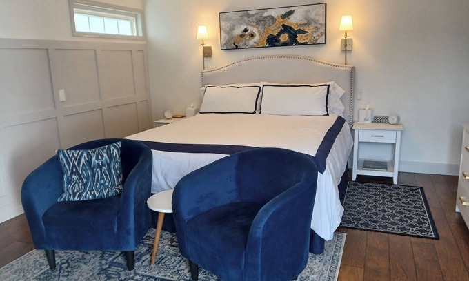 Rancho Bernardo Apartamento | Stunning Studio w/Yard and Hot Tub - Suite B