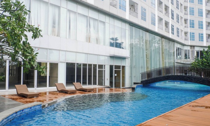 Surabaya Apartamento | Stunning Studio with Strategic Location at Grand Sungkono Lagoon Apartment
