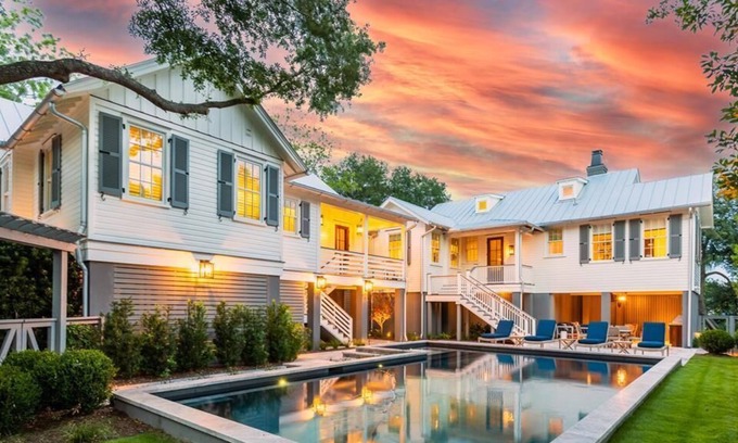 Sullivan's Island Casa | Stunning Sullivan's Island Monthly Summer Rental
