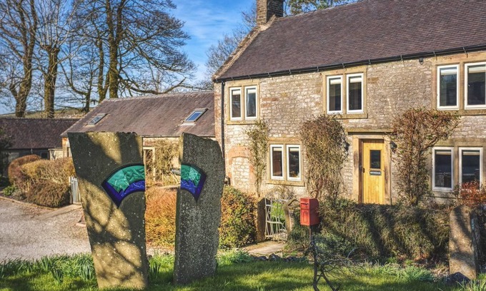 Crowdecote Otro | Stunning three bedroom farmhouse