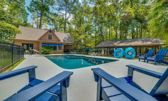 Valdosta Casa | Stunning Valdosta A-Frame Home with Private Pool!
