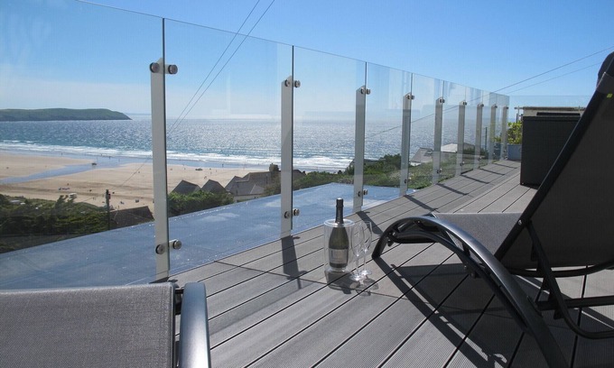 Woolacombe Apartamento | Impresionantes vistas desde el balcón grande y moderno apartamento contemporáneo hermoso