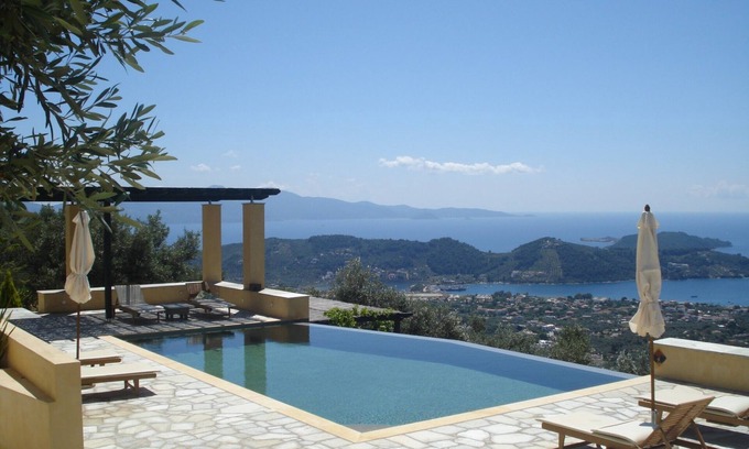 Skiathos Town Villa | Impresionantes vistas del mar Egeo, ubicado en Olive Grove - EKT 0756K920000422801