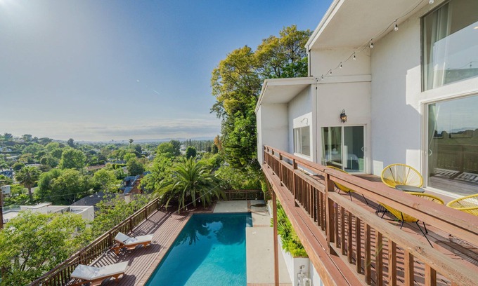 Studio City Casa | Stunning Views Retro House with Pool/Spa