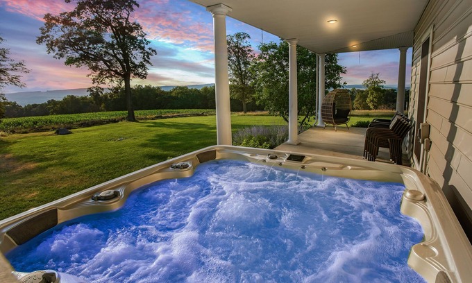 York Casa | Stunning Views, Sleeps 20, Horses, Hot Tub, 7 bedrooms