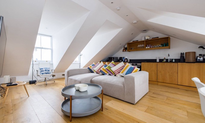 Colville Apartamento | Stunning views, top floor flat
