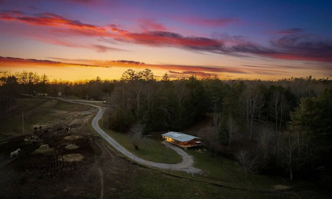 Jamestown Cabina | Stunning Views with Private Hot Tub