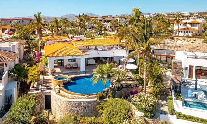 San José del Cabo Casa | Stunning villa perched above the Sea of Cortez and Puerto Los Cabos Golf Course