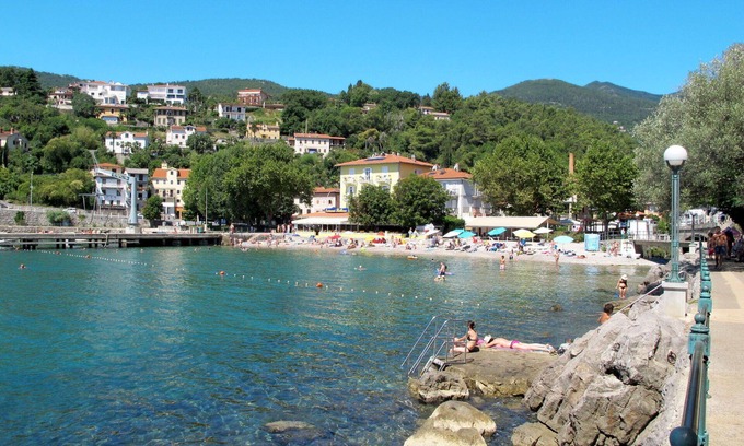 Tulisevica Casa | Estupenda casa de vacaciones para 4 personas con A/C, WIFI, TV, terraza y aparcamiento
