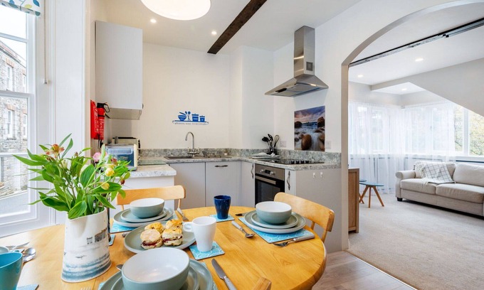 Mevagissey Villa | Maravillosa casa de vacaciones para 4 personas con WIFI, TV y aparcamiento
