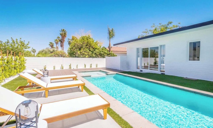 Racquet Club West Villa | Stunning Villa w pool, mountain views and game room