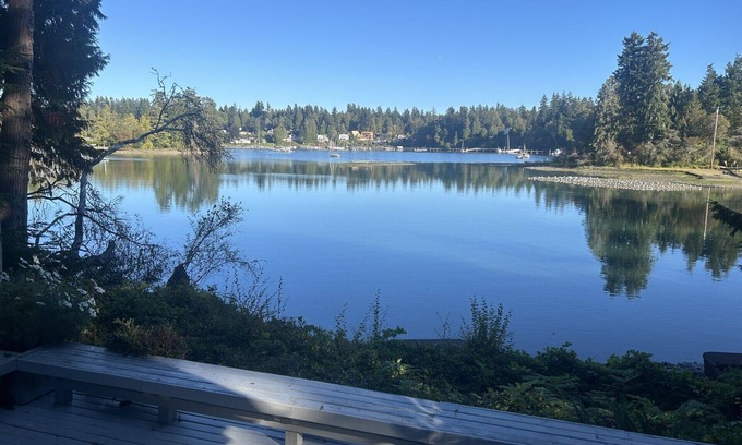 Rollingbay Casa | Stunning Waterfront Retreat In Port Madison Bainbridge Island-Furnished
