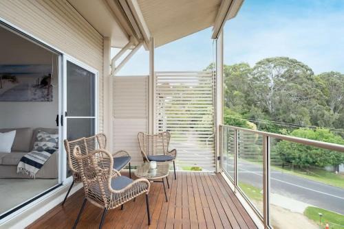 Batemans Bay Casa | Stunning water view Home moments from town