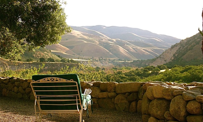 Greenfield Casa | Stunning wine country estate with pool, vineyard, expansive vistas & more