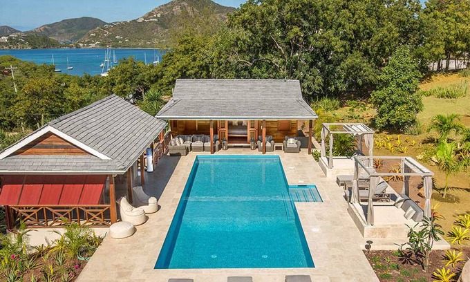 English Harbour Villa | Lujosas, impresionantes vistas al mar, piscina climatizada, petanca, Pigeon Beach 2 min, capacidad para 8 personas