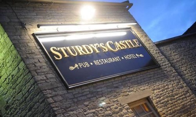 Tackley Hotel | Sturdy's Castle Country Inn