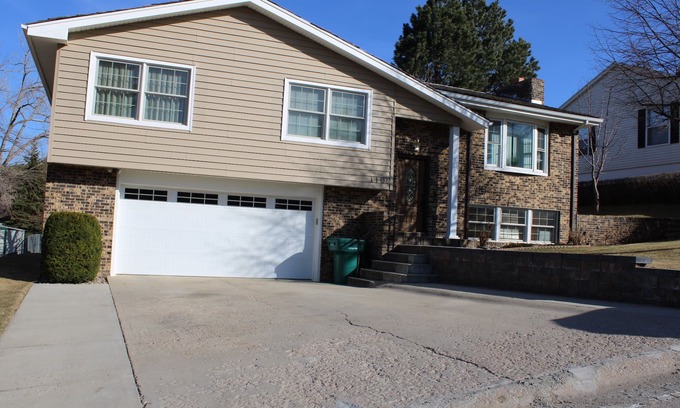 Sturgis Casa | Sturgis: 4-Bedroom Oasis with 3 King Beds in a Charming Neighborhood