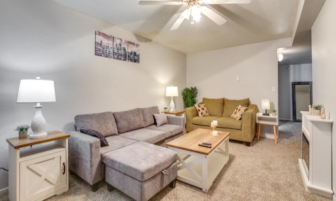 Sturgis Apartamento | Sturgis Apt 1 Mi to Sturgis Motorcycle Rally!
