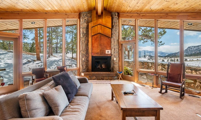 Estes Park Casa | Stutzhaven en las montañas: preciosas vistas de la división continental. - EV # 3436