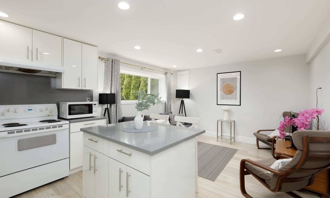 District of North Vancouver Apartamento | 371 East Braemar