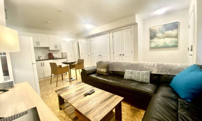 Fort Saskatchewan Condominio | Stylish 1 bedroom suit in Fort Saskatchewan 4104