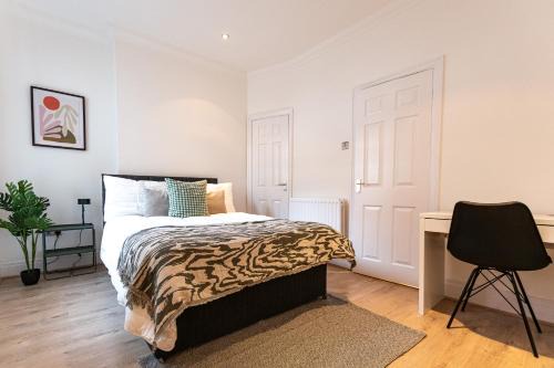 Liverpool Apartamento | Stylish 1-Bed Flat in Liverpool by 53 Degrees Property, Ideal for Business & Long-Term Stays!