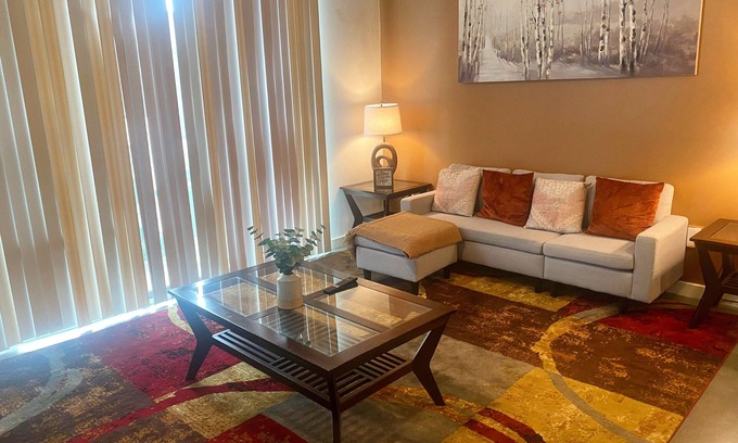 Westside Apartamento | Stylish 1 bedroom W/ pool