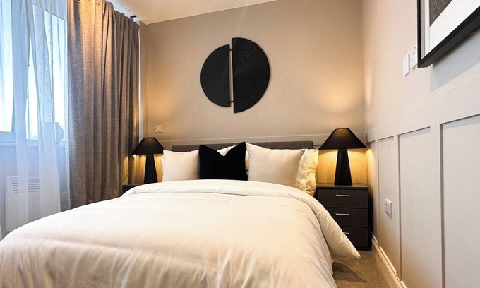 Wakefield Apartamento | Stylish 1BD Flat, Calm, Light-Filled and Central