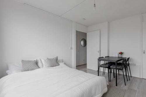 Livesey Apartamento | Stylish 1BD Flat with Shard Views Near Bermondsey