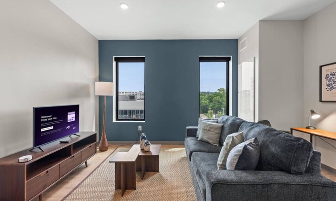 University Circle Apartamento | Stylish 1BDR | Cleveland Clinic | Free Garage