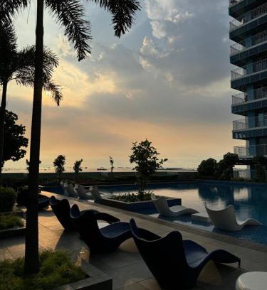 Tambo Apartamento | Stylish 1BR Near Airport Facing the Bay - 7b