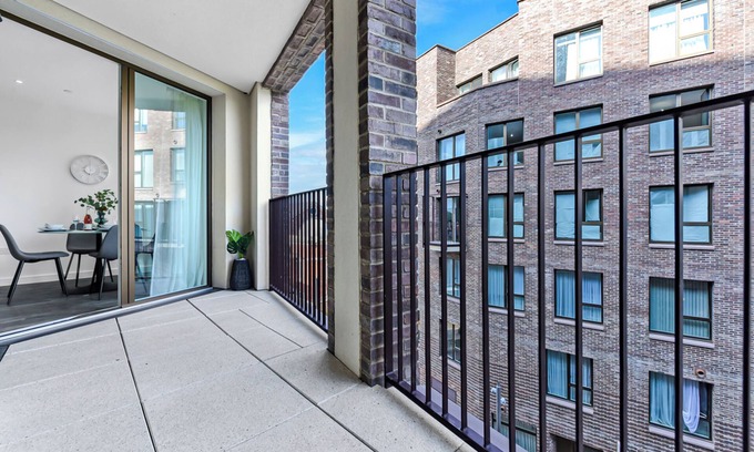 Springfield Apartamento | Stylish 2-BD for Trendy Urban Travelers - Sleeps 4