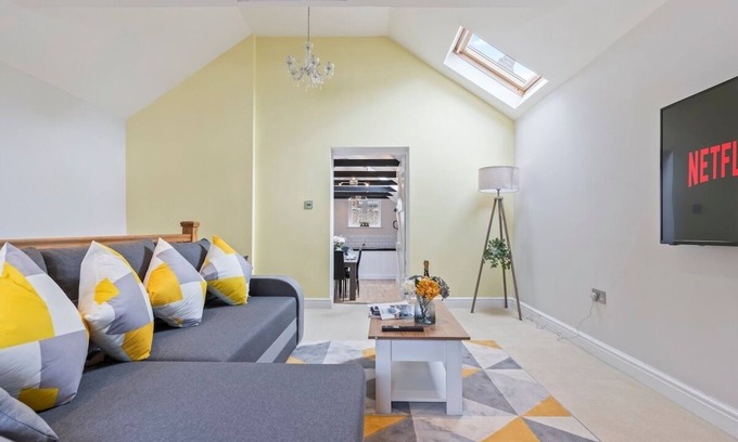 Redhill Apartamento | Stylish 2 Bed Home near Gatwick