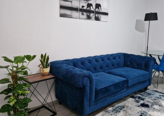 Upper Edmonton Casa | Stylish 2 bed home- short walk to Tottenham Stadium/Stations