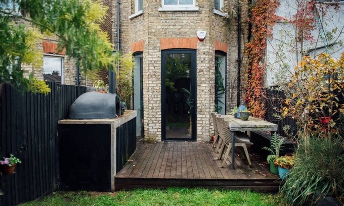 North Finchley Apartamento | Stylish 2 Bedroom Flat w/Sauna