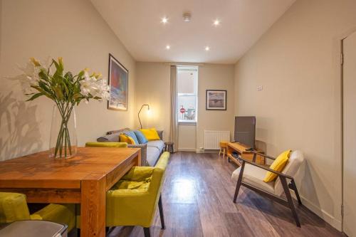 Oban Casa | Stylish 2Bedroom Flat - Central Oban