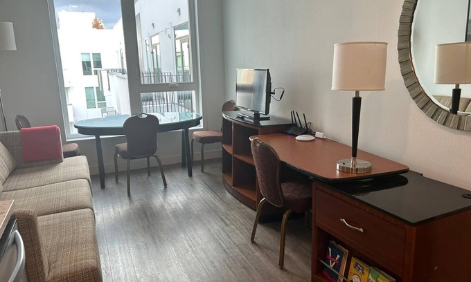 Koreatown Hotel | Stylish 2BR Boutique Apartment Prime Location with AC, Gym & WiFi
