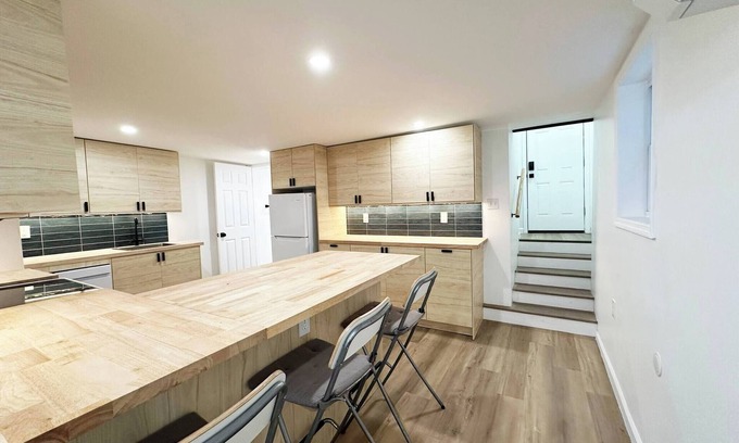Ironbound District Casa | Stylish 2BR - EWR, Stadium & NYC