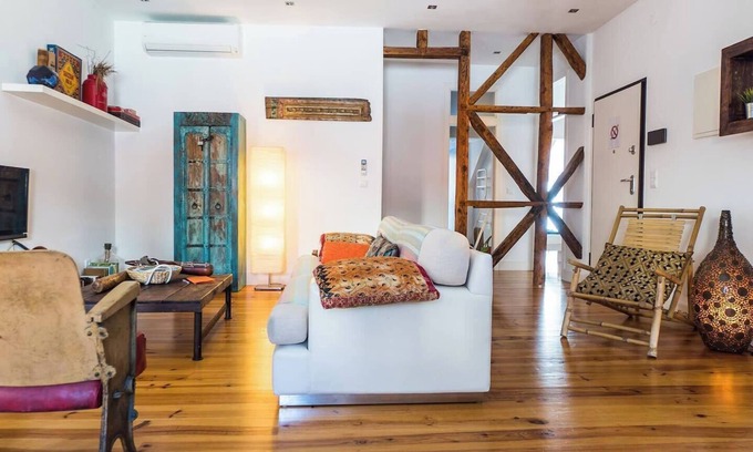 Sao Jose Apartamento | Stylish 2BR Loft w/Views Av. Liberdade & Metro