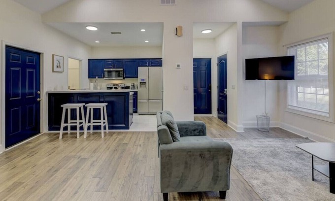 Orangeburg Casa | Stylish 2BR on Sylvan
