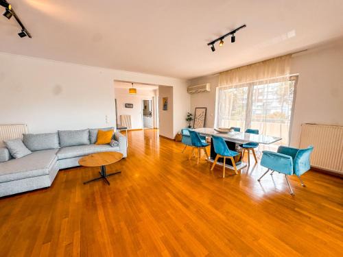 Voula Apartamento | Stylish 3 BDR apartment in Glyfada center- Cielo