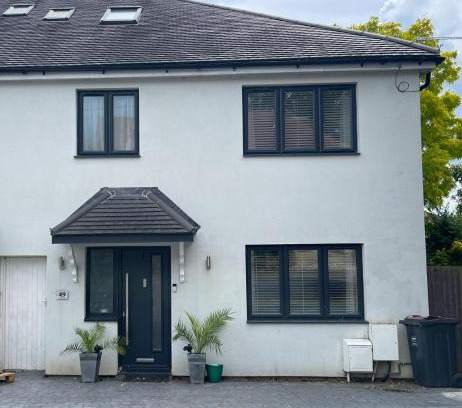 London Borough of Bromley Apartamento | Stylish 3-Bed Executive Home Chislehurst, BR7