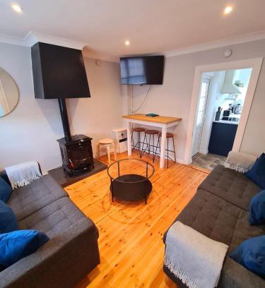 Galway City Centre Casa | Stylish 3 Bedroom Galway House