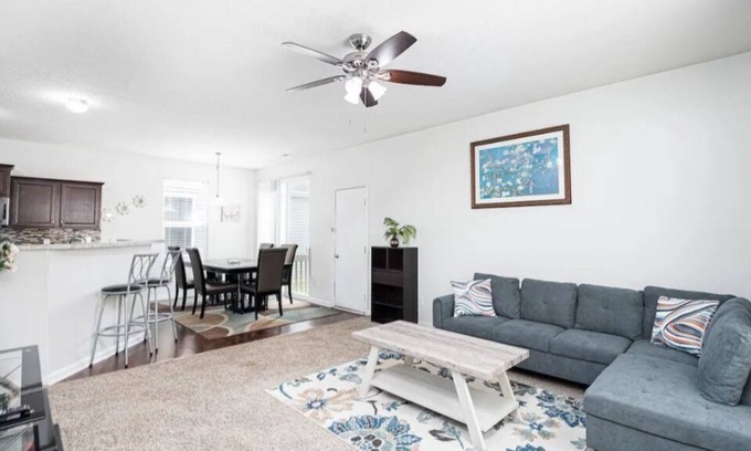 Columbus Casa | Stylish 3-Bedroom Haven