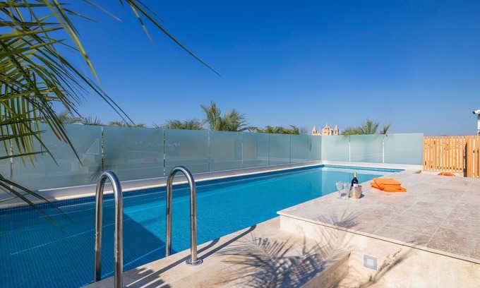 Ghaxaq Apartamento | Stylish 3 Bedroom Maisonette in Ghaxaq Village