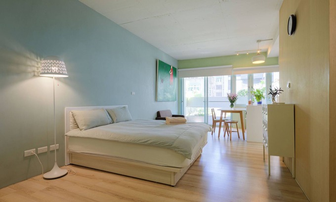 Songshan Apartamento | Stylish 3F Studio, Core Taipei, Elevator, AC, 1 unit in a floor, Walk to MRT