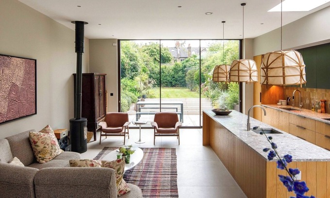 St. Helen's Casa | Stylish 4-Bedroom Home Near Notting Hill