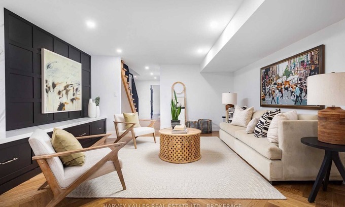 Little Italy Casa | Stylish 5-Bed, 5-Bath Retreat in the Heart of Little Italy, Toronto